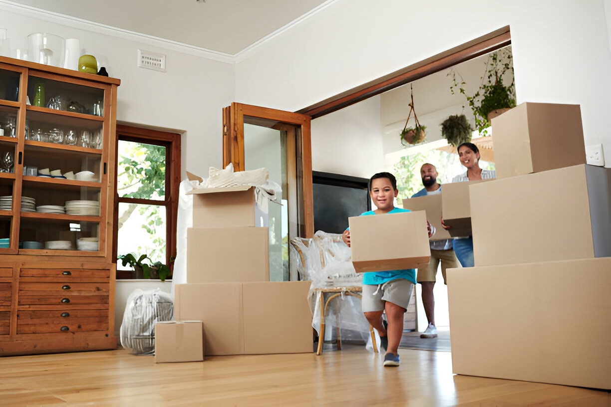 Curated visual reference: Picture Idea: Residential Movers